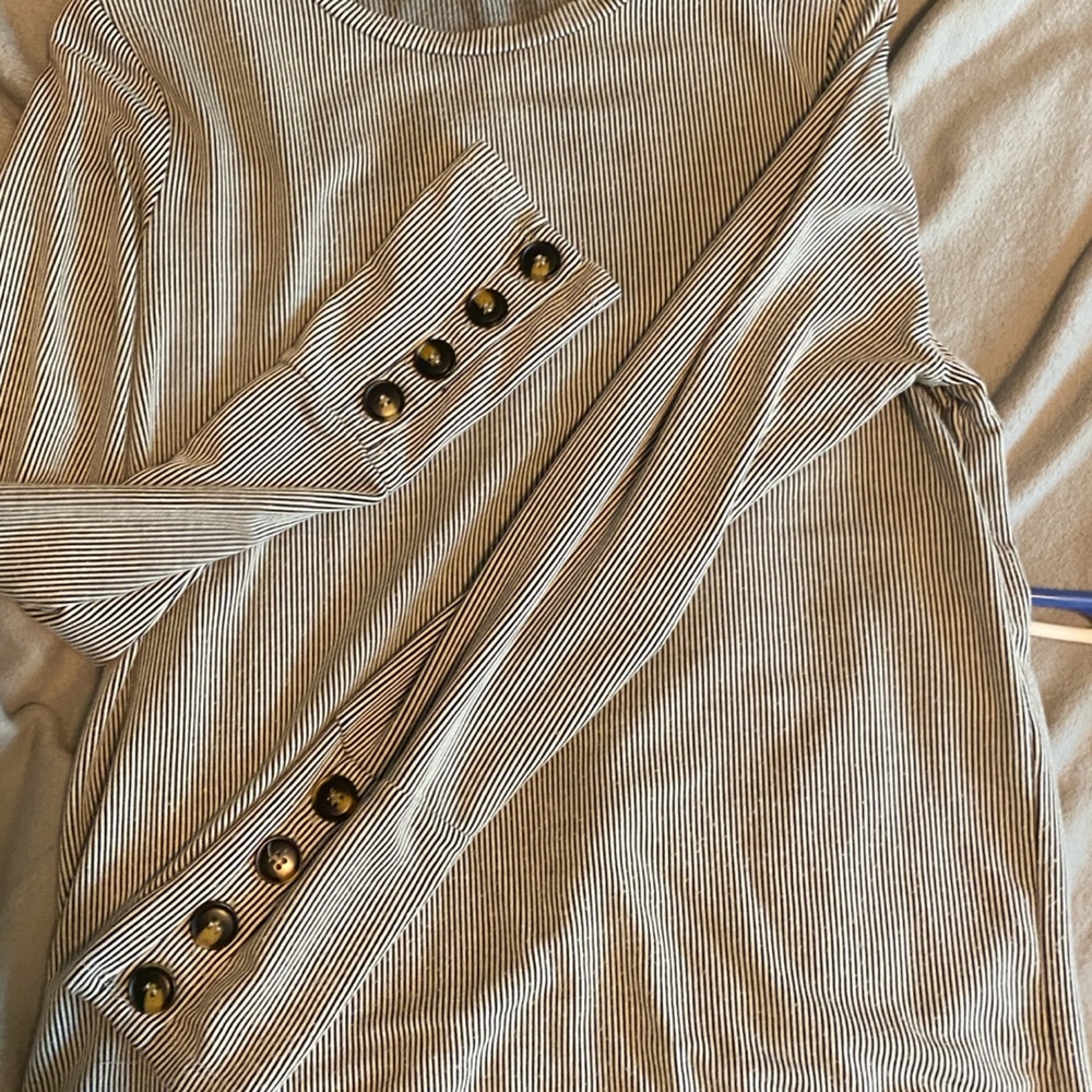 STRIPPED LONG-SLEEVE SHIRT WITH BUTTONS